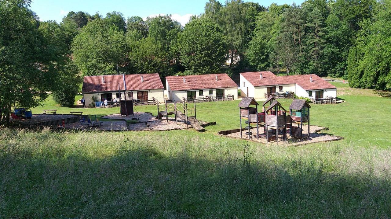 Bungalows Du Lac De Rabais Віртон Екстер'єр фото